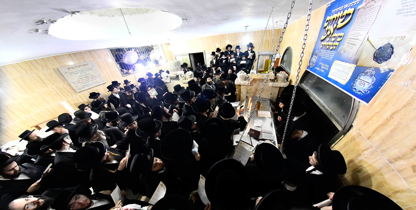 הילולא קדישא בקרעטשניף סיגעט