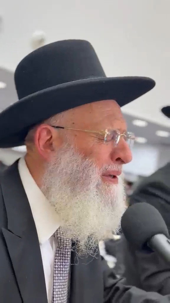 מה לך נרדם; הגר"ר אלבז בקבלת עול מלכות שמים בסליחות ראשונות במעמד אלפים