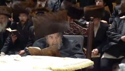 ניגון סליחות בחצר בעלזא; החסידים פצחו ב"המבדיל" במנגינה ספרדית