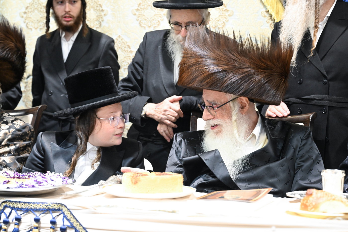 בר מצווה לנכד האדמו"ר מזוטשקא