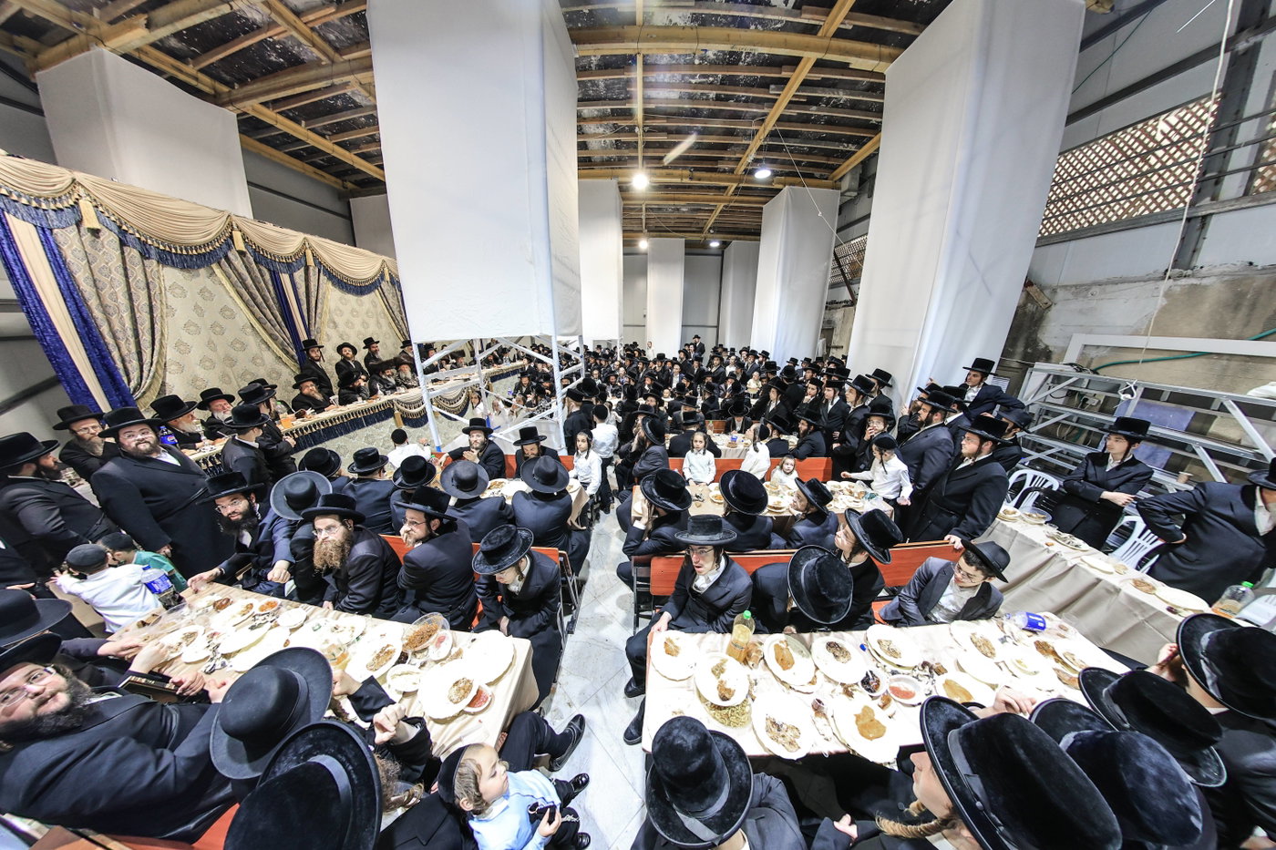 בר מצווה לנכד האדמו"ר מזוטשקא
