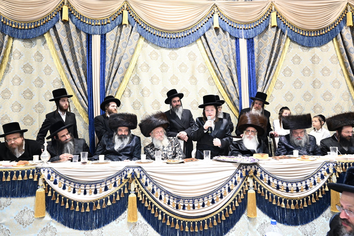 בר מצווה לנכד האדמו"ר מזוטשקא