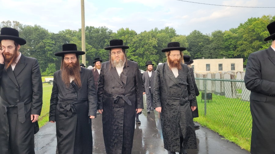 האדמו"רים החדשים לבית ספינקא