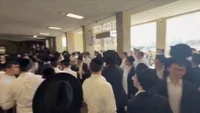 גבעת הישיבה סוערת: ראש הישיבה המנצח הגיע לתפילת מנחה | ה'מחבלים': "ייתכן שנצטרך לעזוב"