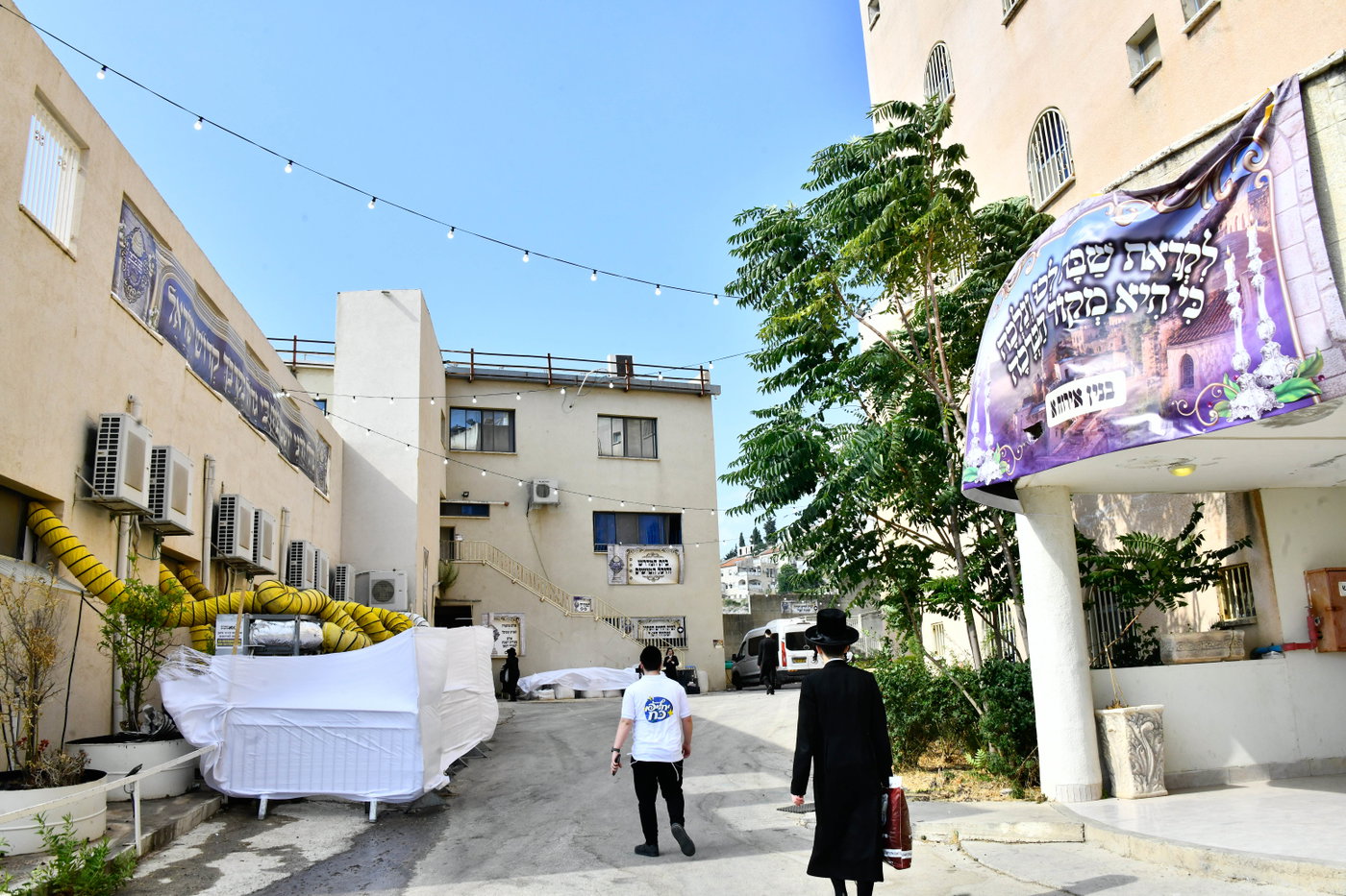האדמו"ר מצאנז קלויזנבורג שבת בצפת