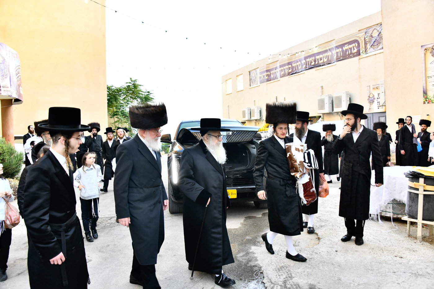 האדמו"ר מצאנז קלויזנבורג שבת בצפת