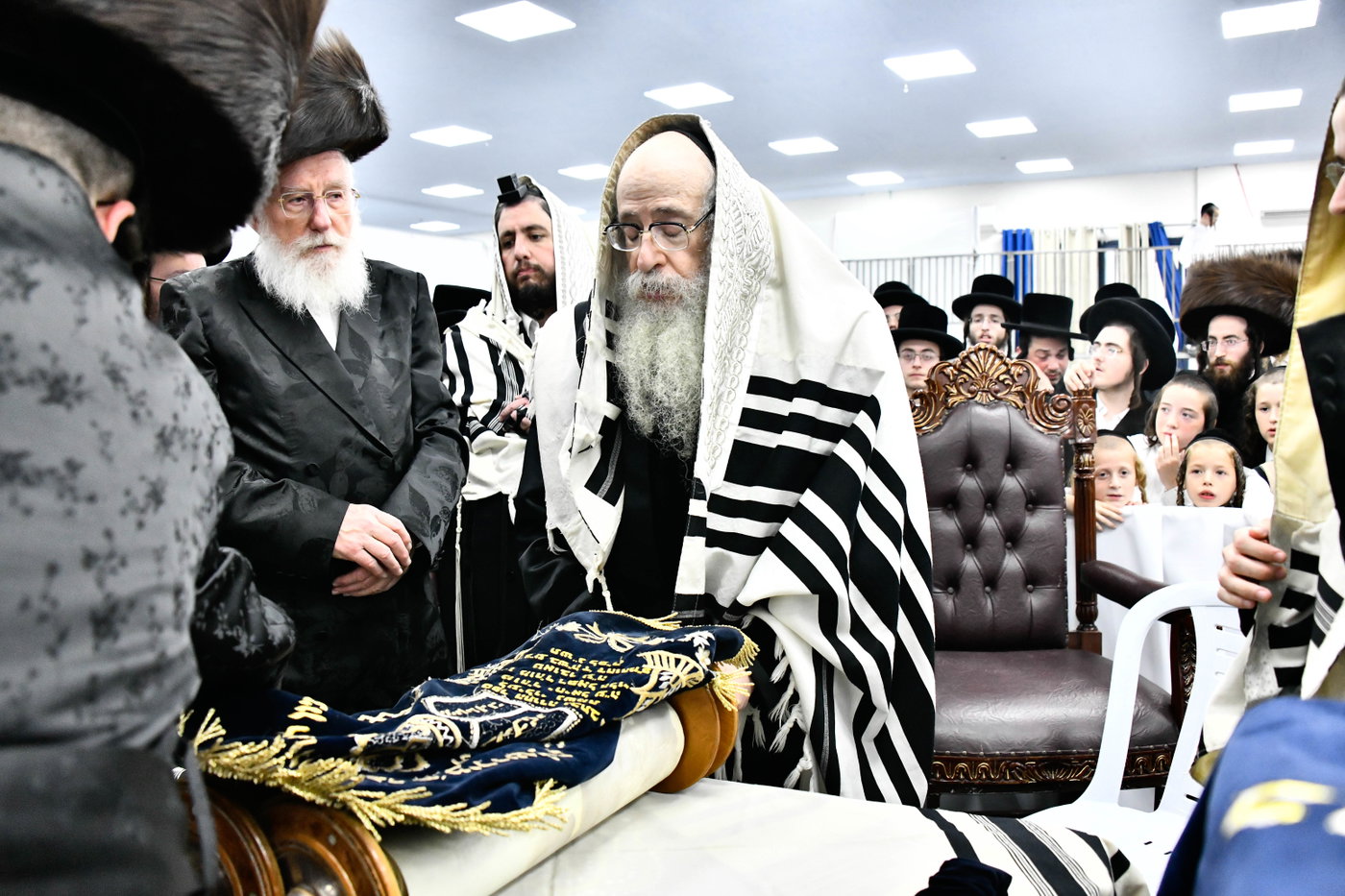 האדמו"ר מצאנז קלויזנבורג שבת בצפת