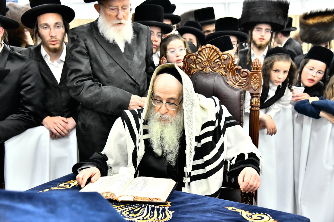 האדמו"ר מצאנז קלויזנבורג שבת בצפת