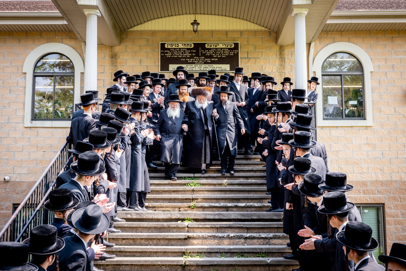 שמחת הברית לנכד האדמו"ר מבאבוב