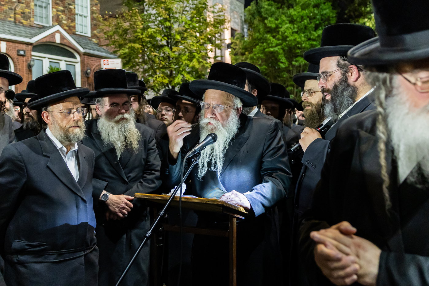 הלוויית הרה"ג ר' צבי זאב ברגר זצ"ל בארה"ב