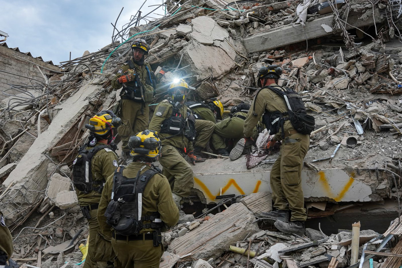 גאווה ישראלית: תיעודים חדשים של חיילי צה"ל בקולומביה | צפו 
