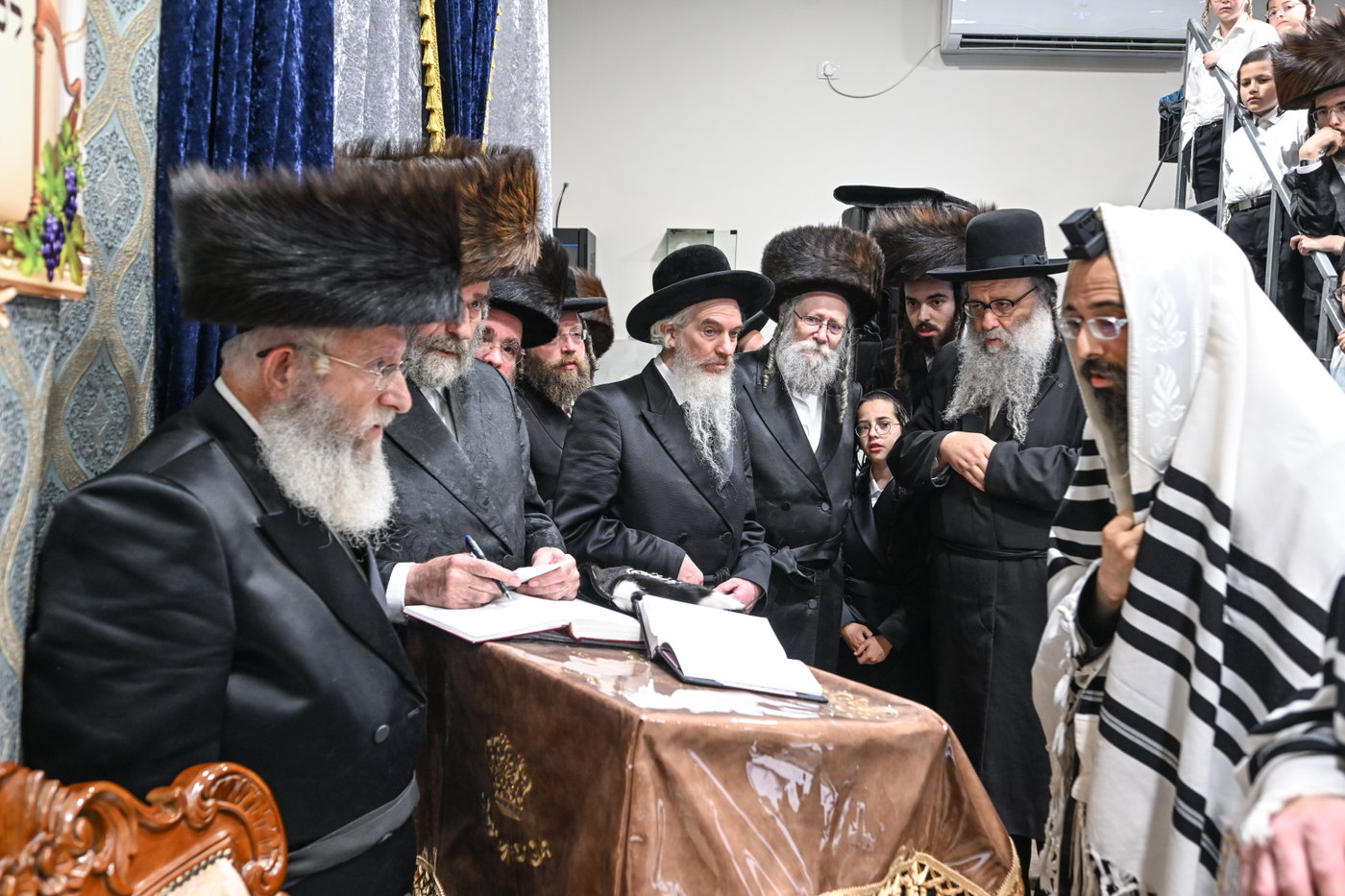שמחת הברית בזוועהיל