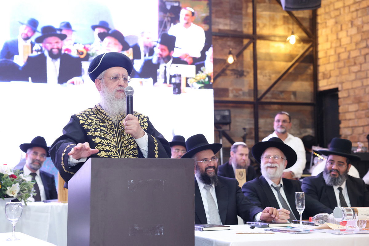 מעמד הכתרת הרב ארז אלחרר לרבה של הוד השרון 