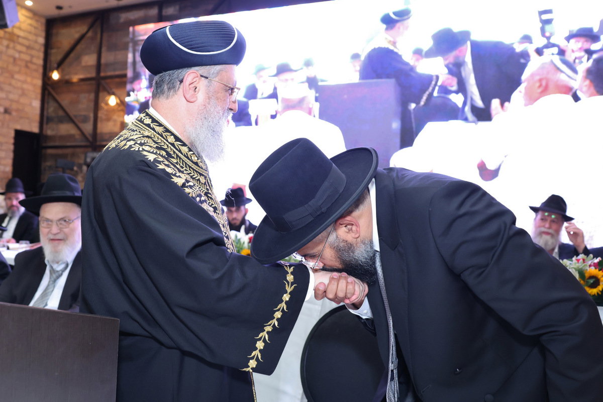 מעמד הכתרת הרב ארז אלחרר לרבה של הוד השרון 