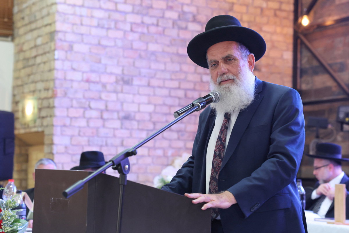 מעמד הכתרת הרב ארז אלחרר לרבה של הוד השרון 