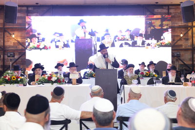 מעמד הכתרת הרב ארז אלחרר לרבה של הוד השרון 