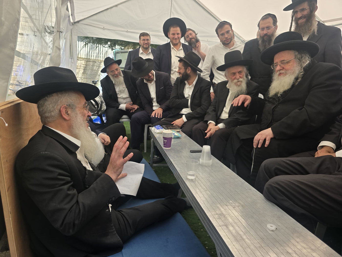 הגר"ש אלתר בניחום אבלים אצל הרב אליהו מאיר פייבלזון
