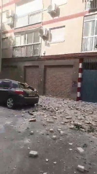 הרס נרחב בספרד לאחר רעידת אדמה עוצמתית | כך זה נראה דקות אחרי הרעש