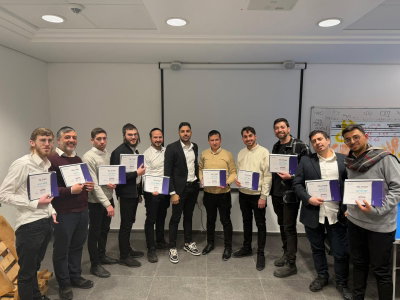 בוגרי טאלנט מדיה מקבלים מדיה בטקס קבלת התעודות