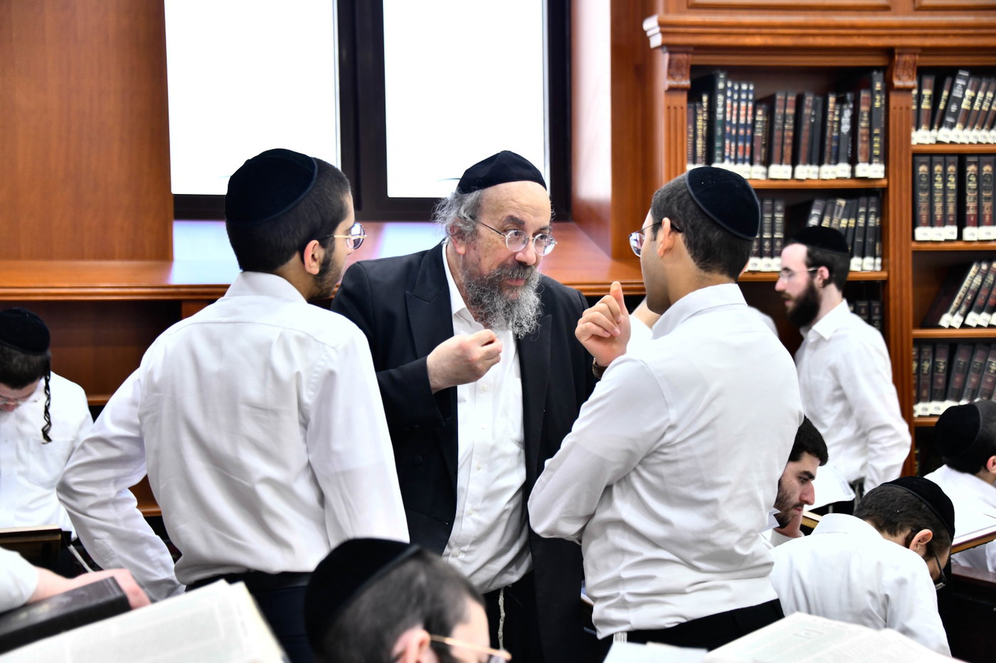 פתיחת הזמן בבית מדרש עליון