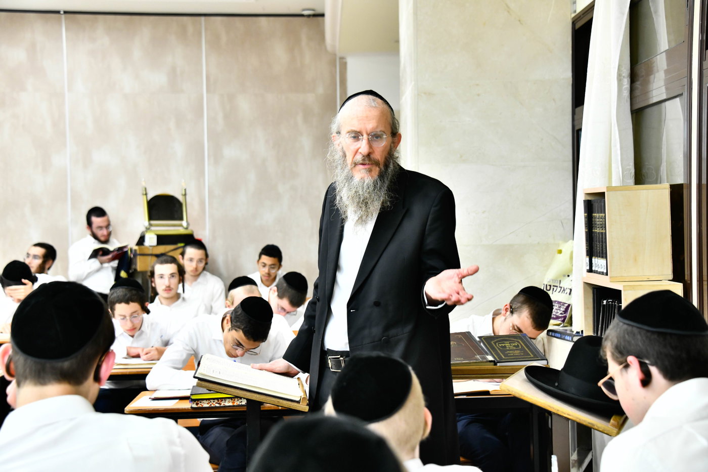 פתיחת הזמן בבית מדרש עליון