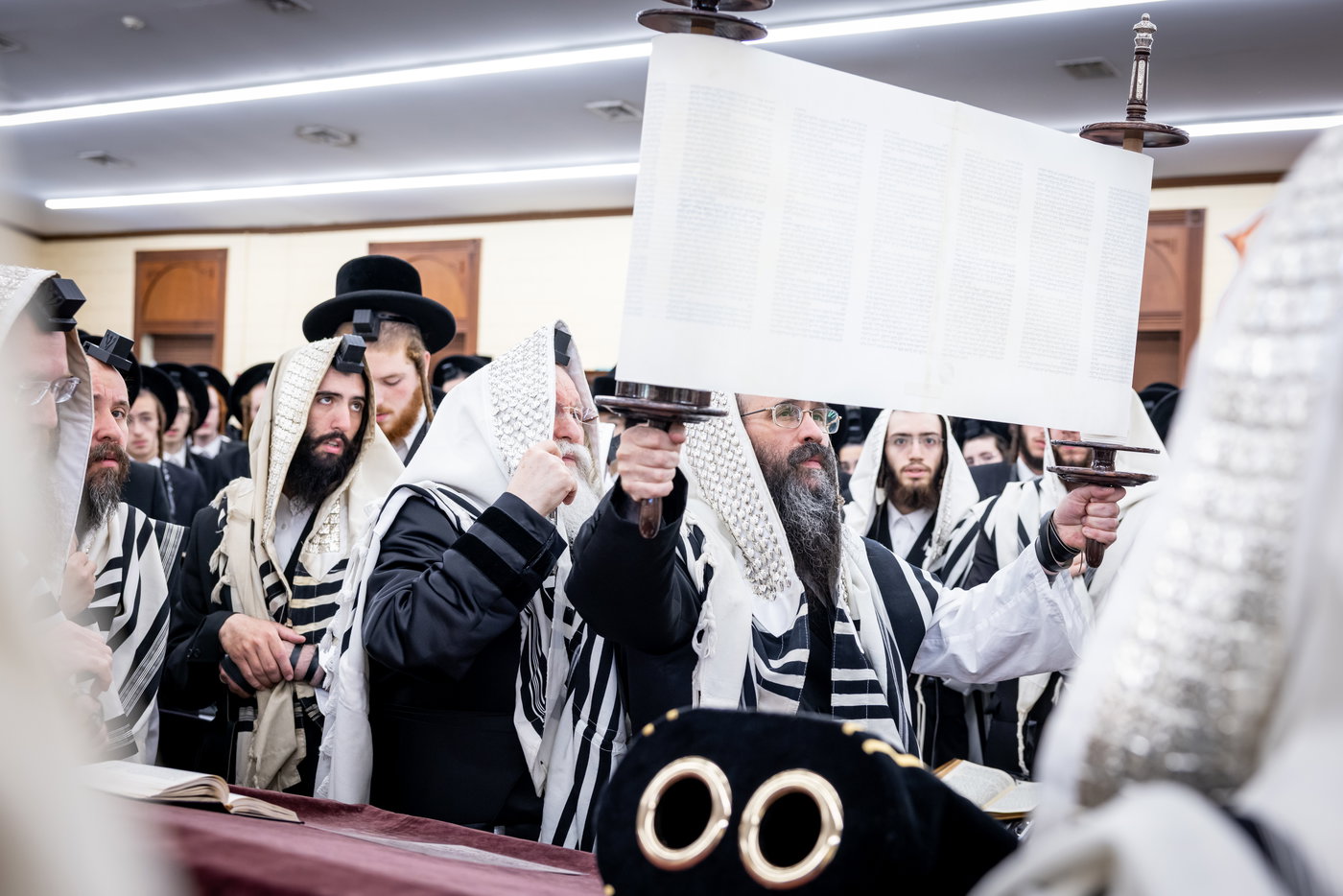 ר"ח אלול בצל האדמו"ר מבאבוב