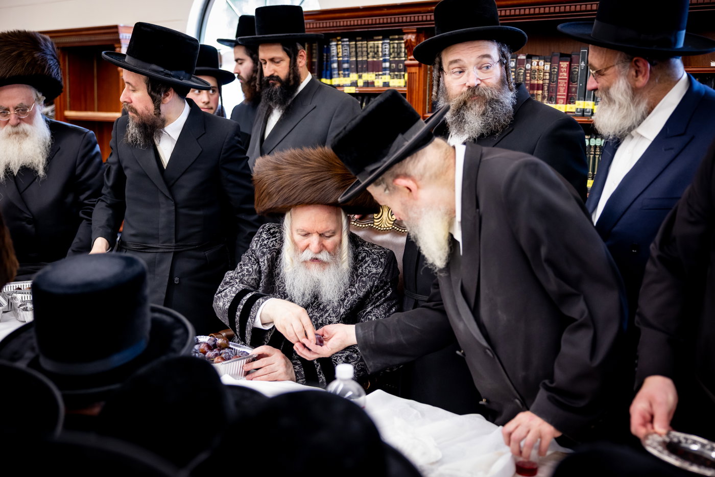 ר"ח אלול בצל האדמו"ר מבאבוב