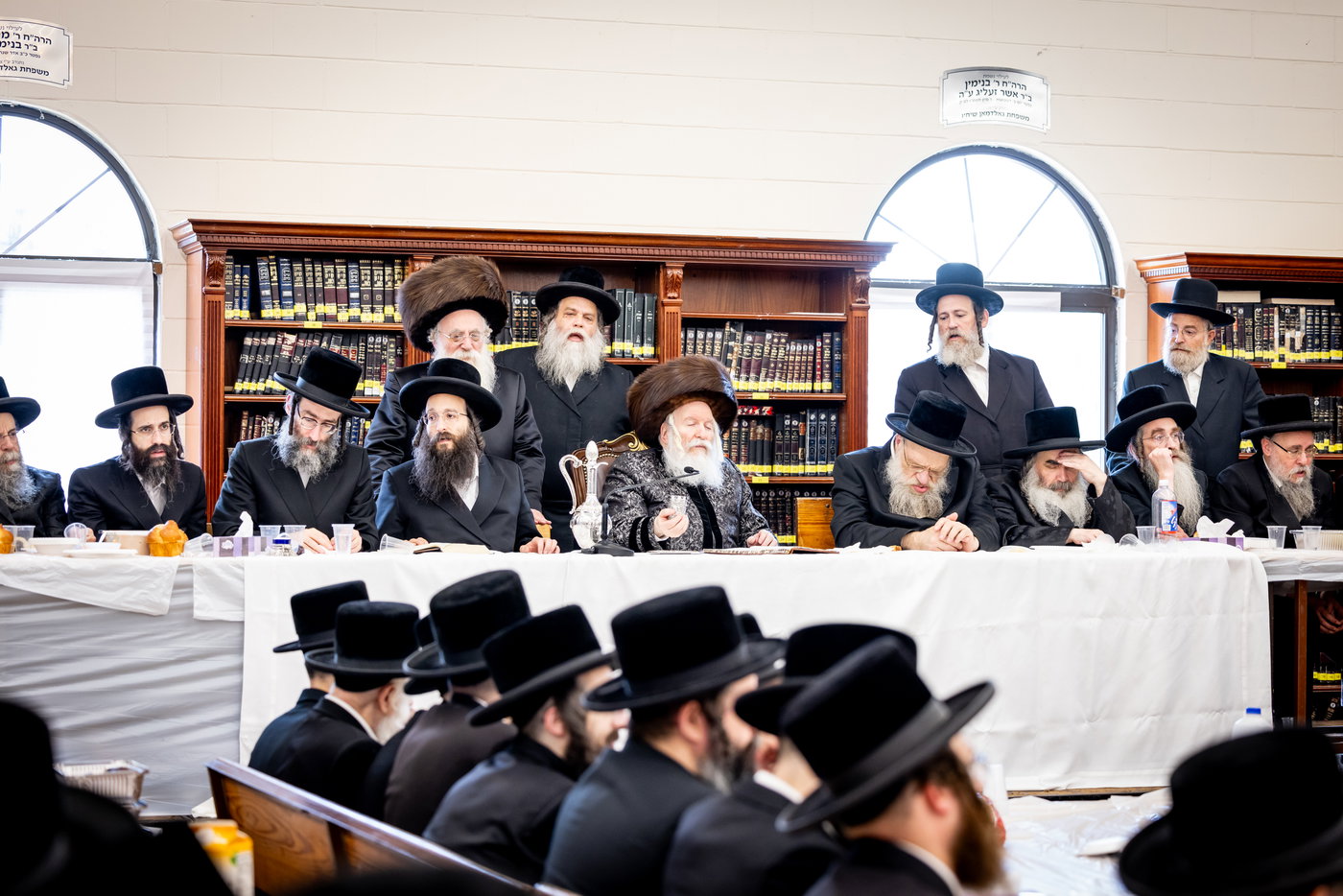 ר"ח אלול בצל האדמו"ר מבאבוב