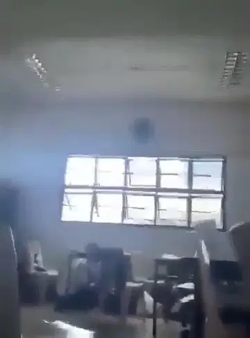 תיעוד מזעזע: אימת התלמידים בזמן ירי בבית הספר | נקבע מותם של שניים