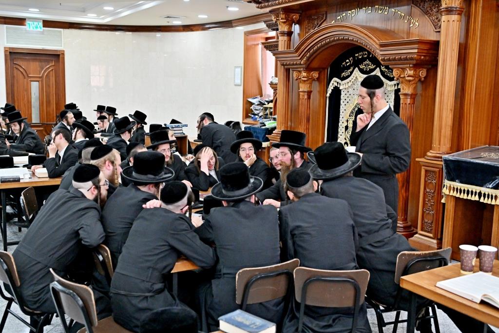 פתיחת זמן אלול בישיבות ויזניץ