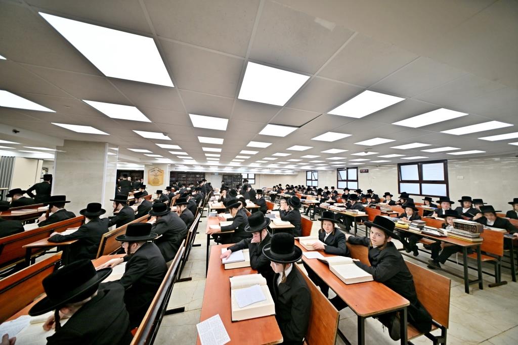 פתיחת זמן אלול בישיבות ויזניץ