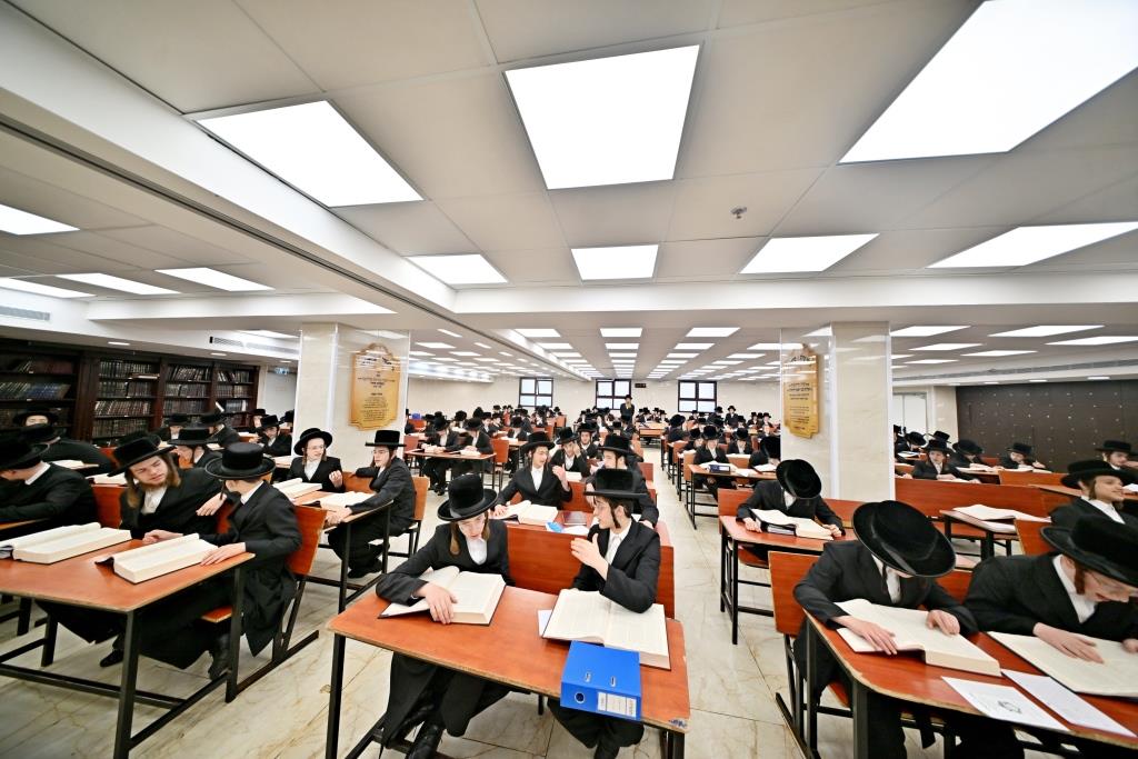 פתיחת זמן אלול בישיבות ויזניץ