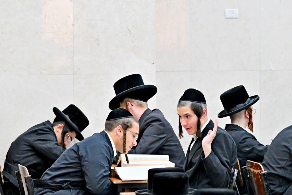 פתיחת זמן אלול בישיבות ויזניץ