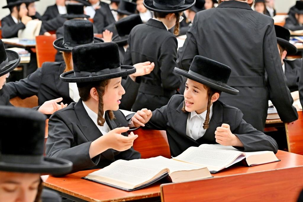 פתיחת זמן אלול בישיבות ויזניץ