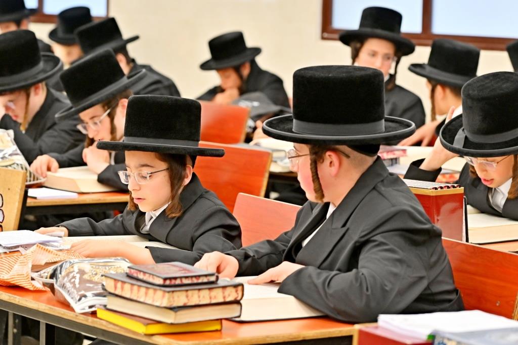 פתיחת זמן אלול בישיבות ויזניץ