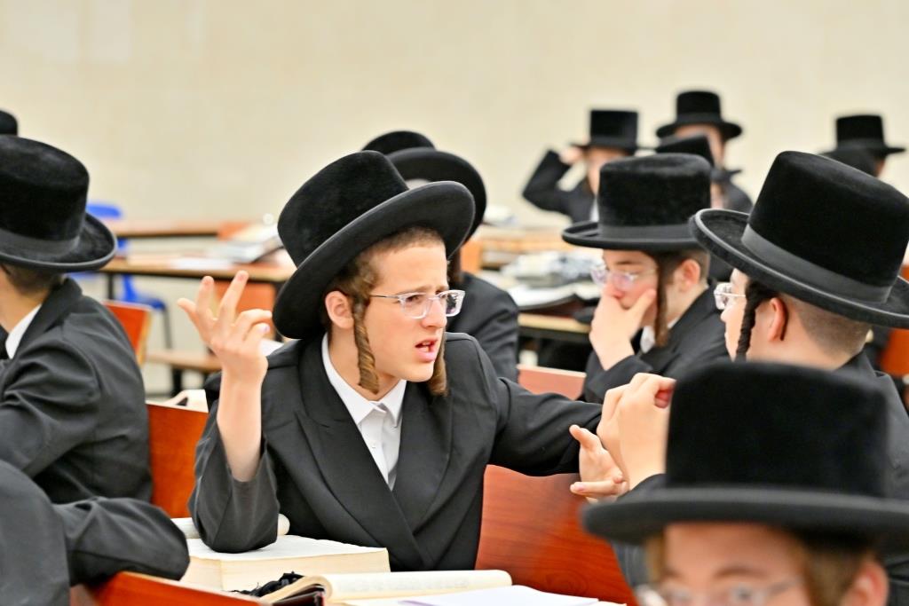 פתיחת זמן אלול בישיבות ויזניץ