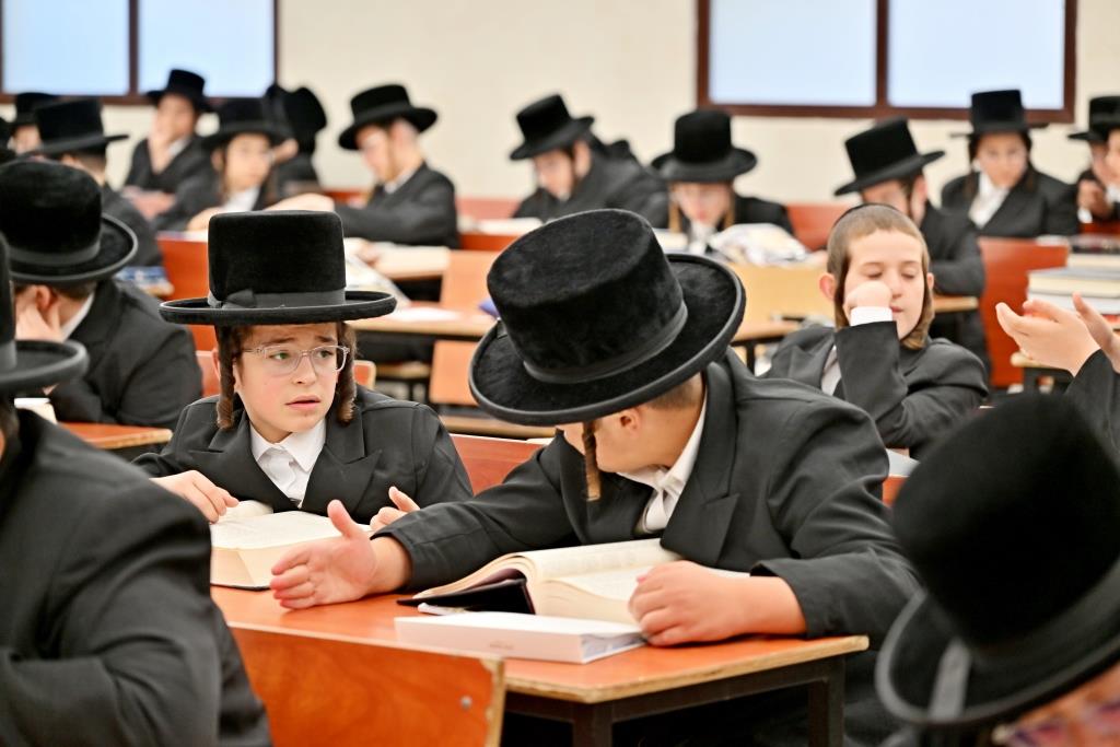 פתיחת זמן אלול בישיבות ויזניץ