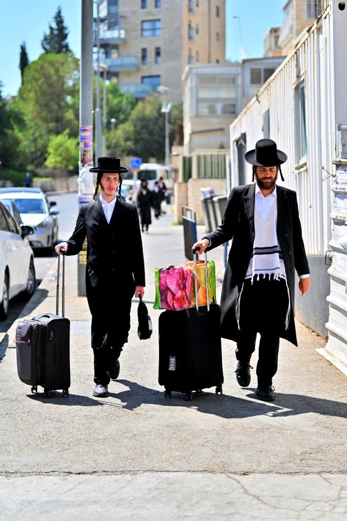 פתיחת הזמן בישיבת המתמידים