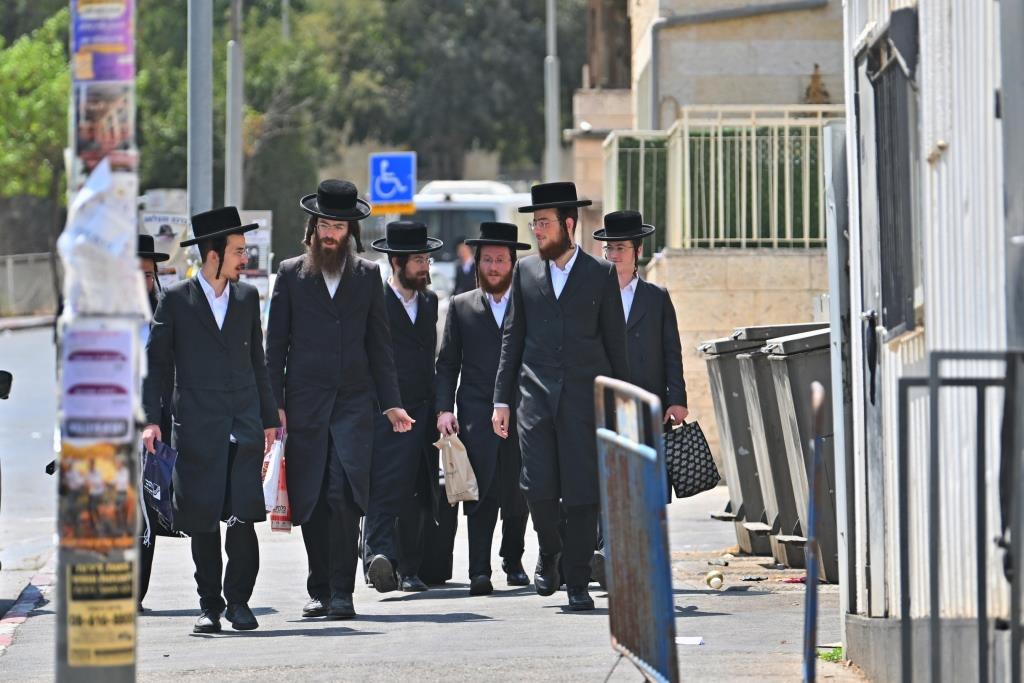 פתיחת הזמן בישיבת המתמידים