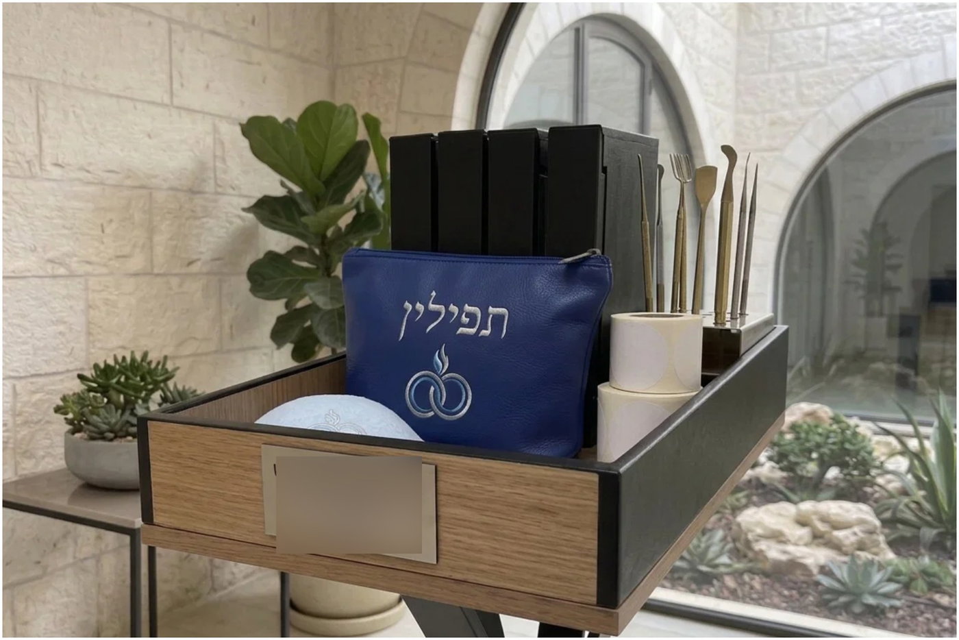 עמדת תפילין. אילוסטרציה