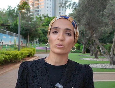 השחקנית רותם זיסמן