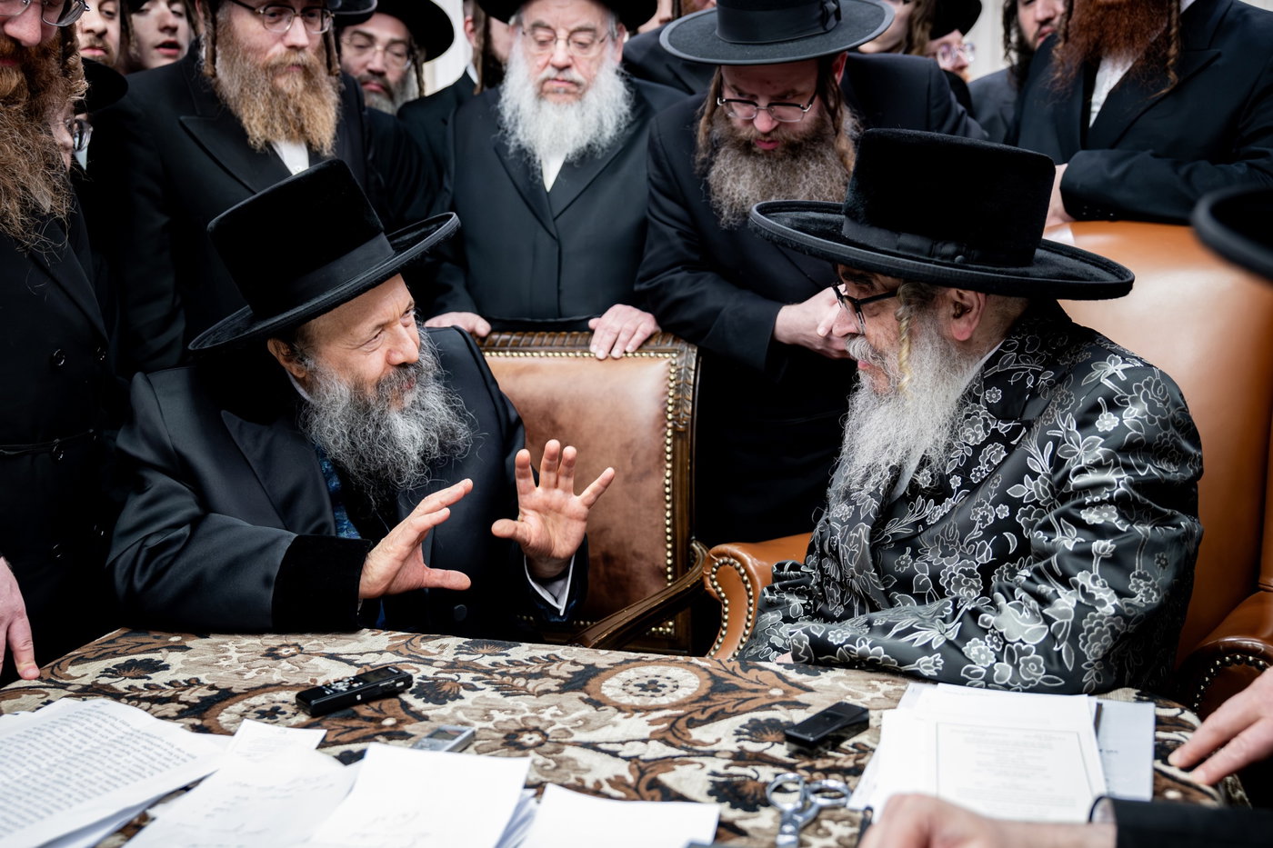 האדמו"ר מבאבוב 45 בביקור אצל האדמו"ר מסאטמר