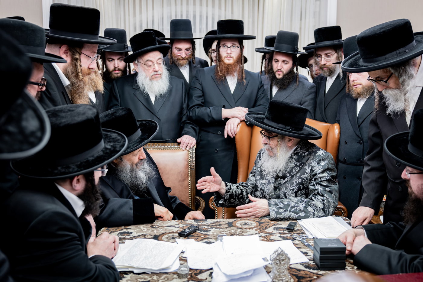 האדמו"ר מבאבוב 45 בביקור אצל האדמו"ר מסאטמר