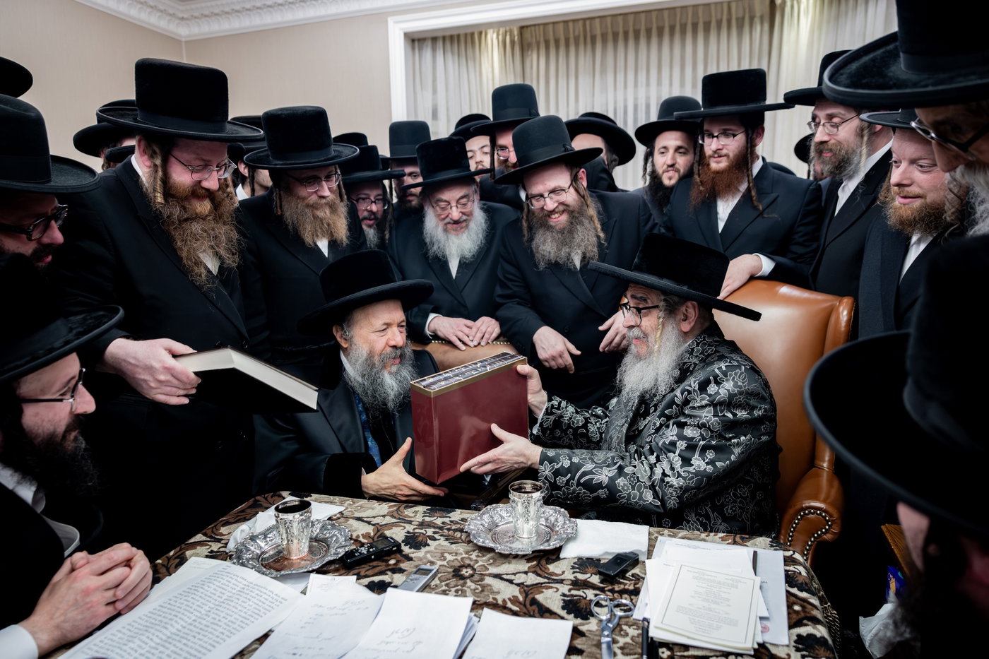 האדמו"ר מבאבוב 45 בביקור אצל האדמו"ר מסאטמר