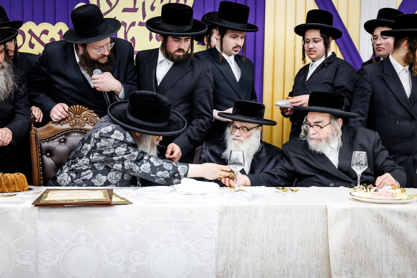 האדמו"ר מסאטמר בביקור במחנות הקיץ