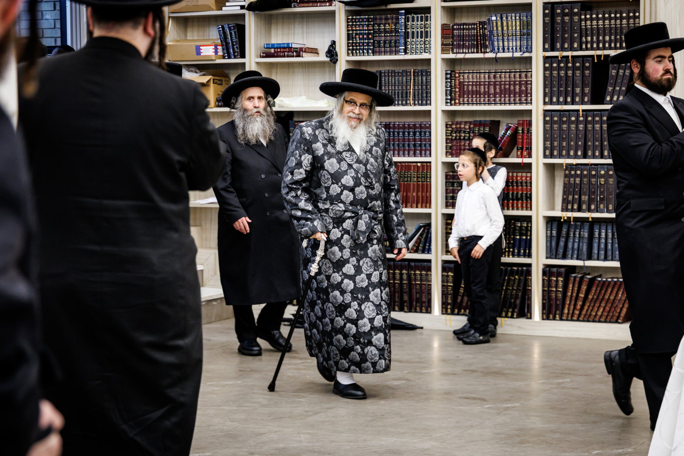 האדמו"ר מסאטמר בביקור במחנות הקיץ