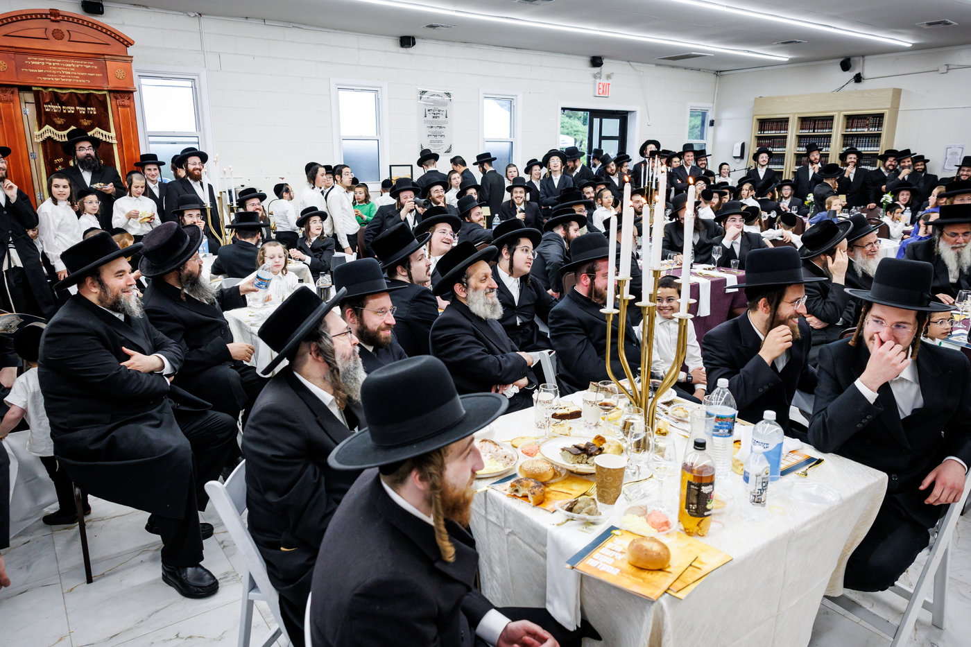 האדמו"ר מסאטמר בביקור במחנות הקיץ