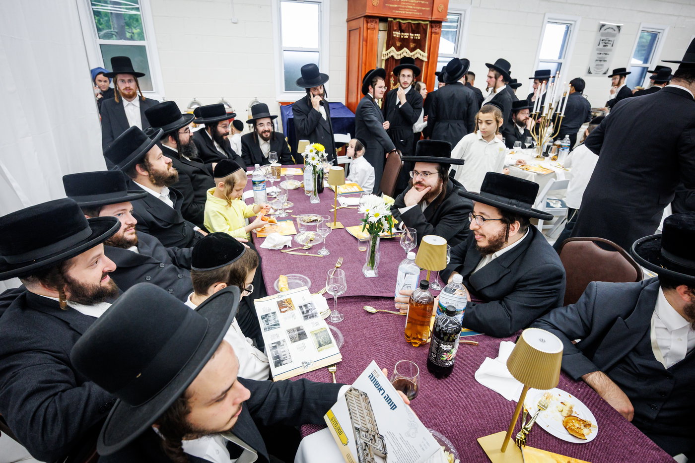 האדמו"ר מסאטמר בביקור במחנות הקיץ