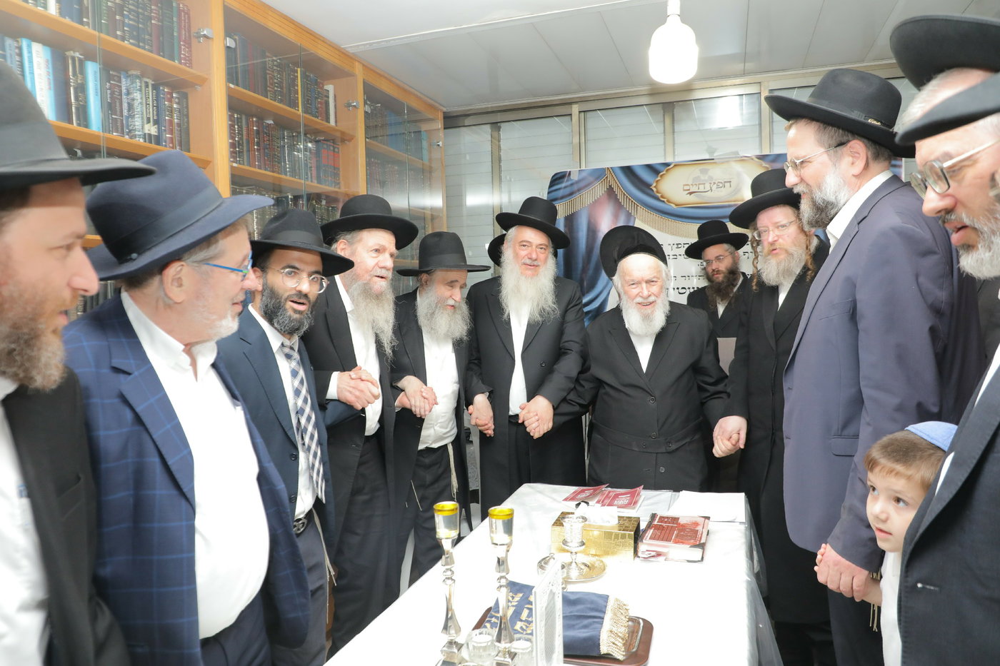 הגר"י זילברשטיין בפתיחת הכולל