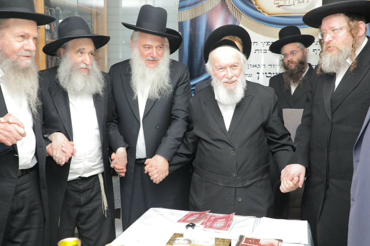 הגר"י זילברשטיין בפתיחת הכולל
